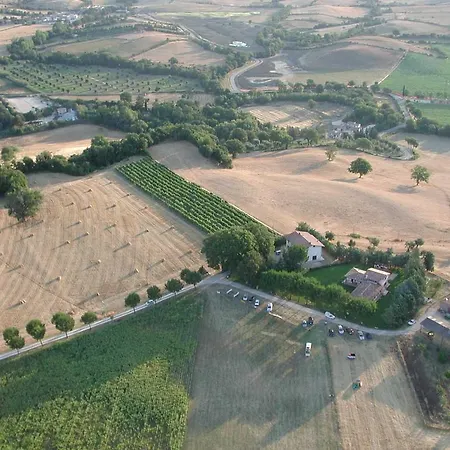 مزرعة للإقامة Agriturismo Valle Martina ساتورنيا